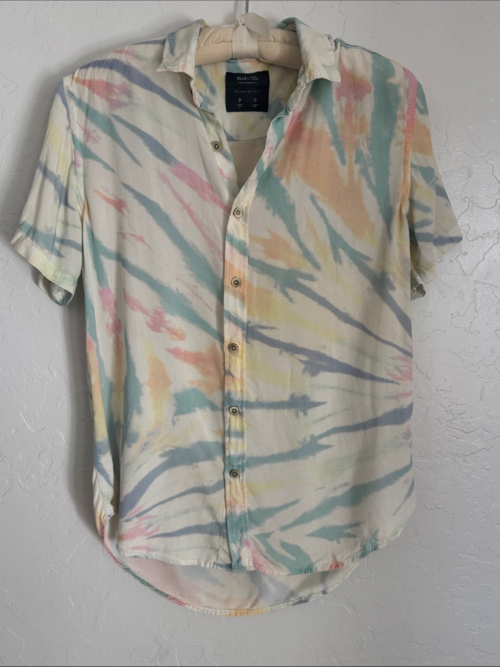 Blue Steel Tie Dye Button Down White Pink Yellow Blue Men's Small
